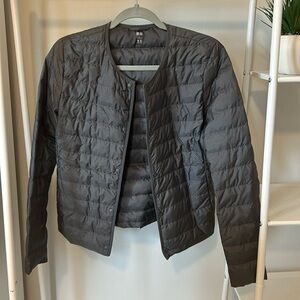 Uniqlo light down puffy coat